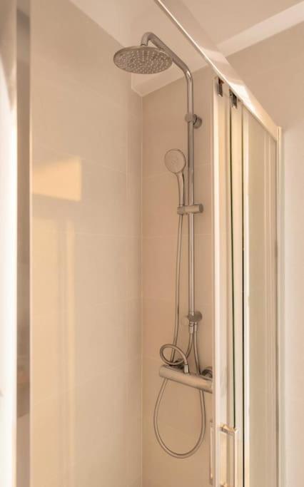 Bright & Airy 2Bd Apt Close To National Garden 아테네 외부 사진