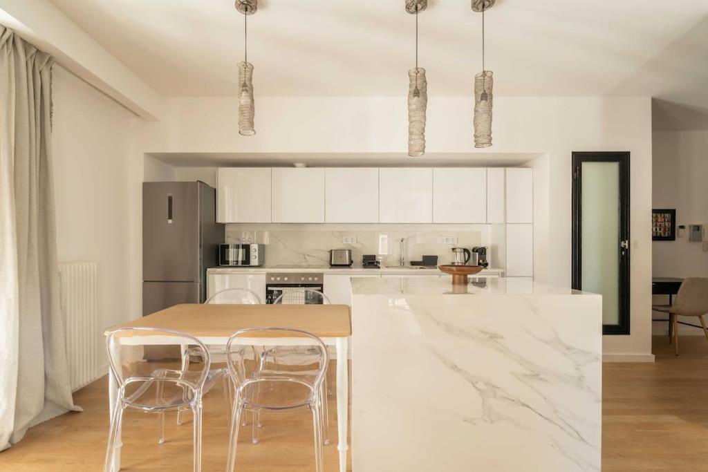 Bright & Airy 2Bd Apt Close To National Garden 아테네 외부 사진